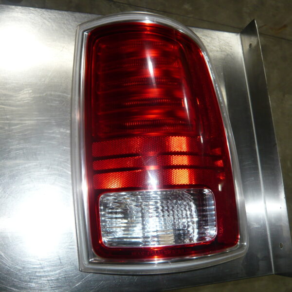 LED Chrome Right Taillight 2013 - 2018 - Used
