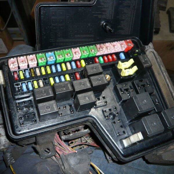 Fuse Box / TIPM Module – 2003 - 2005 – 1500 – Used – 05026034AC (No Plugs)