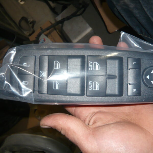 Window Switch - Door Lock Switch  - Driver Side - 2009 - 2015 Classic - 1500 - 2500 - 3500 - New